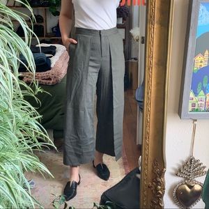 Stylish Gray Wide-Leg Women's Pants